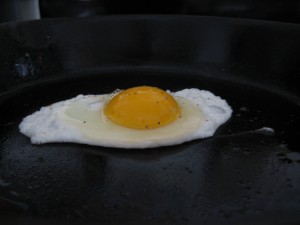 Frying egg